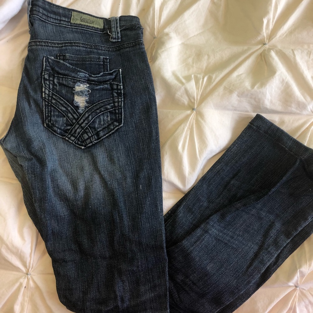 Cambridge Ripped Jeans
